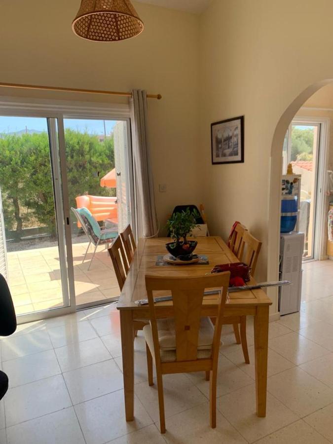 Coral Bay Villa Fortune Extérieur photo